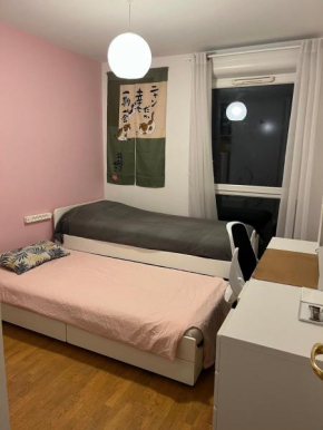 Room in Montrouge